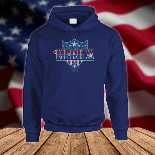 Unisex Patriotic ’Merica Shield Pullover Hoodie – Distressed American Flag Graphic Tee USA Pride Hooded Sweatshirt